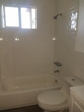 1415 E Cruces St, Unit #4 in Wilmington, CA - Building Photo - Building Photo