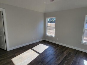 1432 La Delle St in Wharton, TX - Building Photo - Building Photo