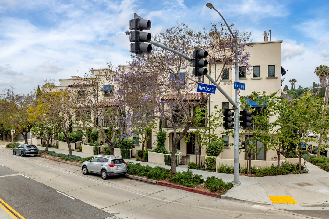 Marathon 12 in Los Angeles, CA - Building Photo