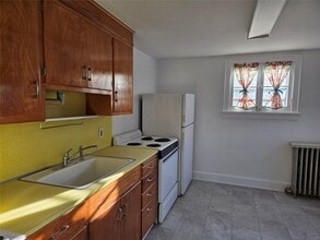 2 Maple Ave in North Salem, NY - Building Photo - Building Photo