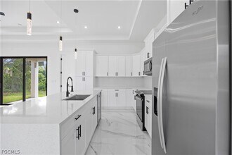 719 Fullerton Ave S in Lehigh Acres, FL - Building Photo - Building Photo