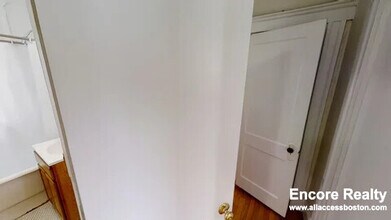 1179 Boylston St, Unit 9 in Boston, MA - Building Photo - Building Photo