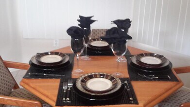 35299 Meridia Ave in Palm Desert, CA - Building Photo - Building Photo