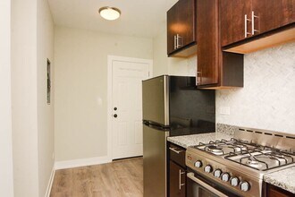 436 W Belden in Chicago, IL - Building Photo - Building Photo