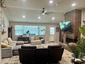 304 Springridge Ln in Euless, TX - Building Photo - Building Photo