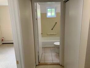 300 Ketchamtown Rd, Unit Fleetwood C10 in Wappingers Falls, NY - Building Photo - Building Photo