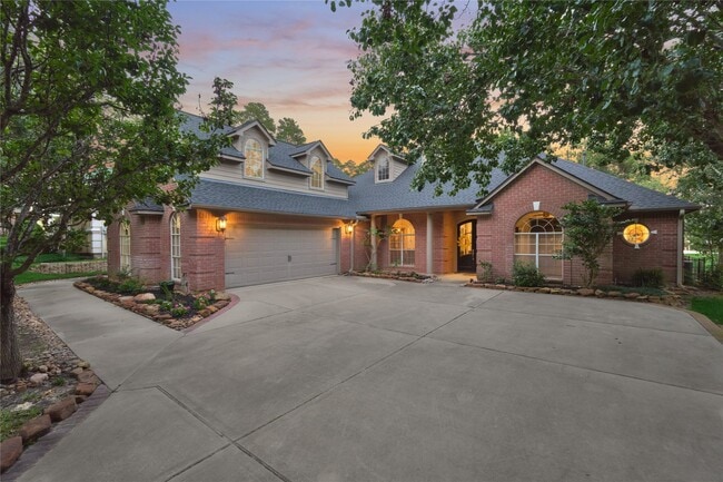 property at 16 Waterberry Way