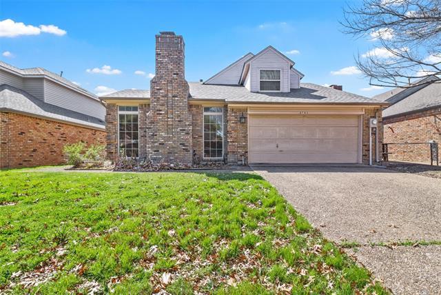 property at 2705 Pinery Ln