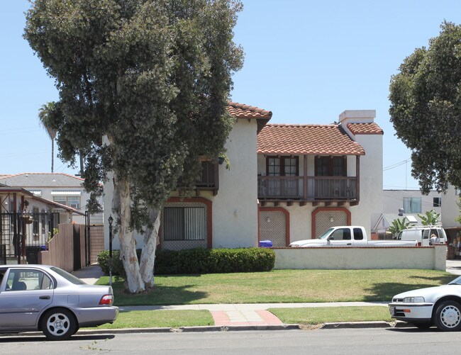 4521 Hawley Blvd in San Diego, CA - Foto de edificio - Building Photo