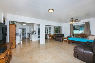 67-328 Kukea Cir in Waialua, HI - Foto de edificio - Building Photo