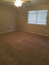 7902 Arbor Glen Rd in Houston, TX - Building Photo - Building Photo