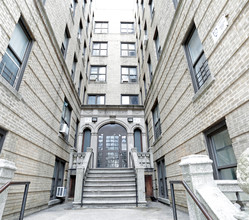 Mosholu Court in Bronx, NY - Building Photo - Building Photo