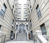 Mosholu Court in Bronx, NY - Foto de edificio - Building Photo