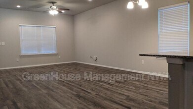 6511 SW Warrington Rd in Bentonville, AR - Building Photo - Building Photo