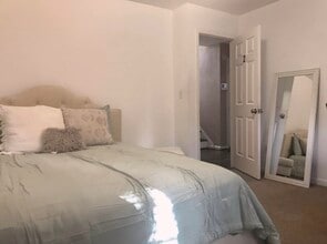 4505 Idlewood Park in Stonecrest, GA - Foto de edificio - Building Photo