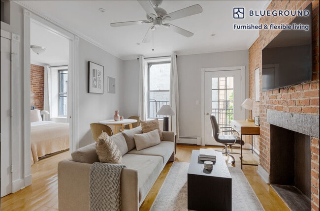 42 Avenue B, Unit FL4-ID1212