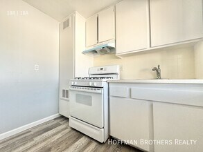 1425 Freeman Ave in Long Beach, CA - Building Photo - Building Photo