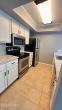 6900 E Gold Dust Ave in Paradise Valley, AZ - Building Photo - Building Photo