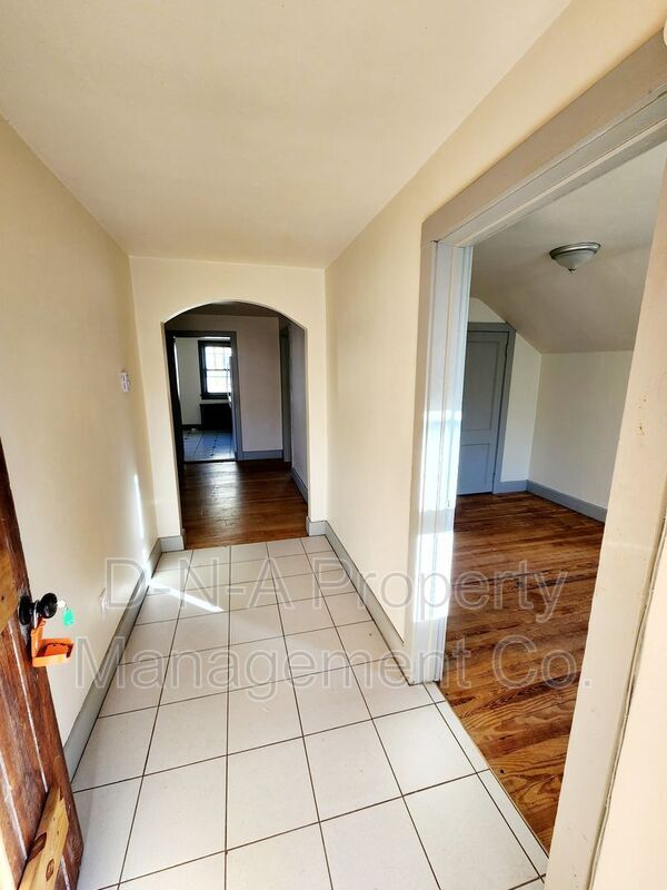 143 Leafy Greene St in Stroudsburg, PA - Building Photo - Building Photo