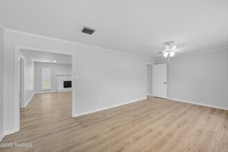 119 Canada Dr in Lafayette, LA - Building Photo - Building Photo