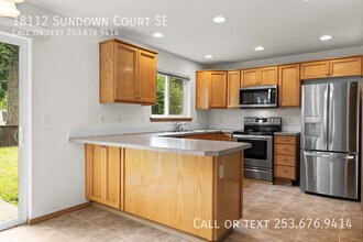 18112 Sundown Ct SE in Yelm, WA - Building Photo - Building Photo
