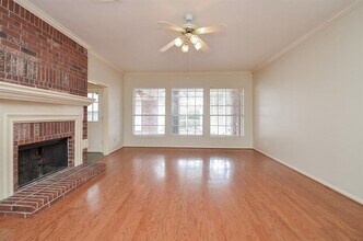 16714 Colony Terrace Dr in Sugar Land, TX - Building Photo - Building Photo