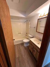W151S6979 Cornell Cir-Unit -2 in Muskego, WI - Building Photo - Building Photo