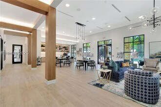 55 Gardner Dr, Unit A1 in Hilton Head Island, SC - Building Photo - Building Photo