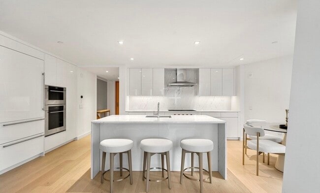 150 Seaport Blvd, Unit 6G in Boston, MA - Building Photo - Building Photo