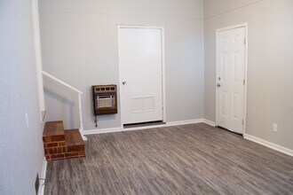 111 Marie Ave SW in Jacksonville, AL - Building Photo - Building Photo