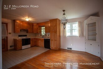 312 Mill Creek Rd in Bird In Hand, PA - Building Photo - Building Photo