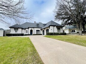 14749 Celestial Pl in Dallas, TX - Building Photo