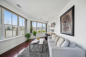 22 Ave at Port Imperial in West New York, NJ - Building Photo - Building Photo