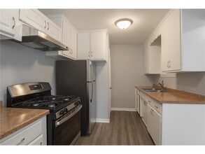 5048 N Girard Ave in Minneapolis, MN - Building Photo - Building Photo