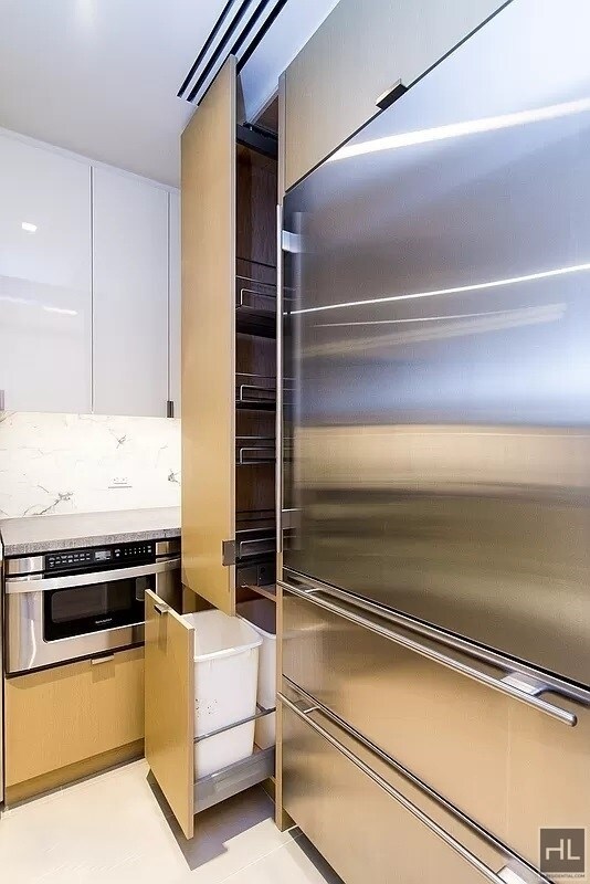 141 E 88th St in New York, NY - Building Photo - Building Photo