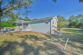 945 State Rd S-32-1466 in Swansea, SC - Building Photo - Building Photo