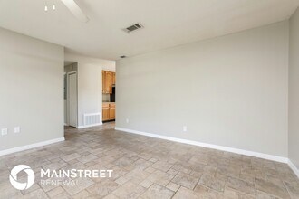 500 George St, Unit 618 in Winter Springs, FL - Foto de edificio - Building Photo