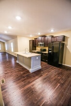 1334 S Florence Ave in Springfield, MO - Building Photo - Building Photo