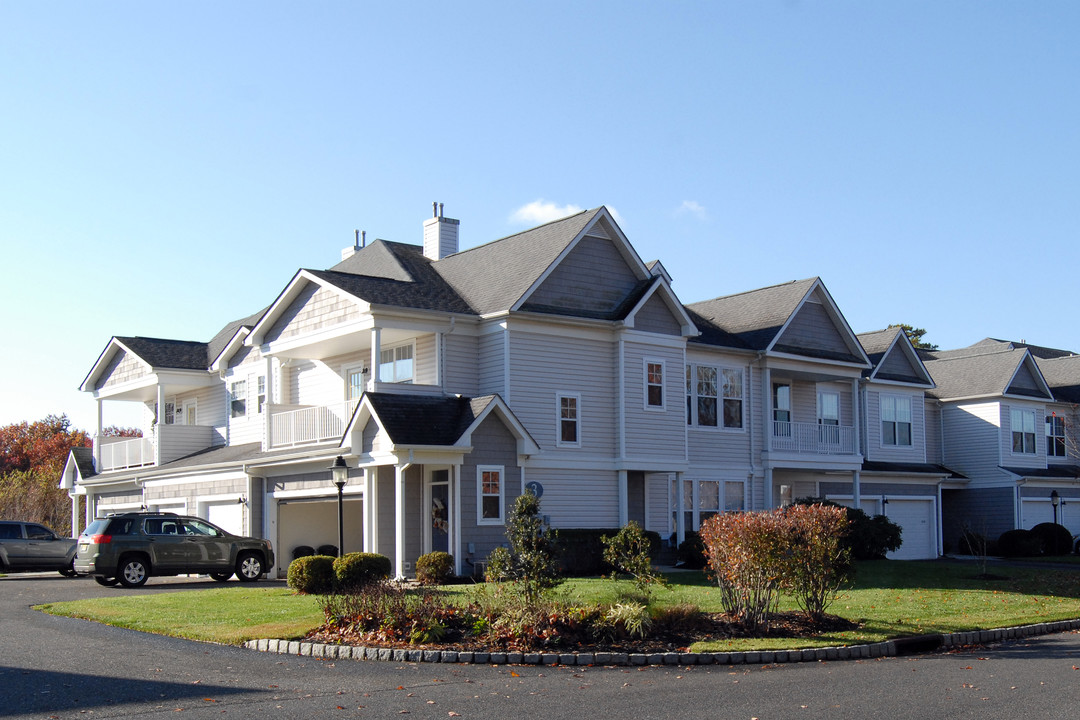 The Woods at Blue Heron Pines in Egg Harbor City, NJ - Building Photo