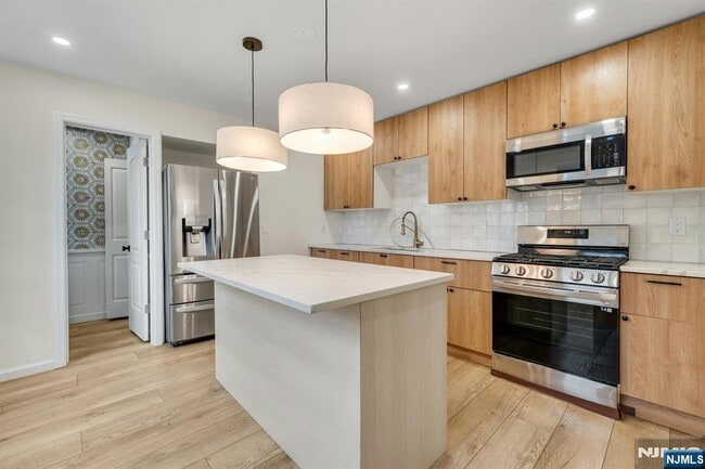 property at 316 Palisade Ave