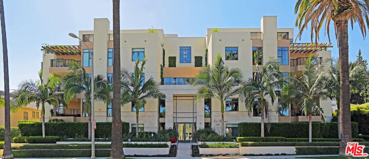 447 N Doheny Dr-Unit -101 in Beverly Hills, CA - Building Photo