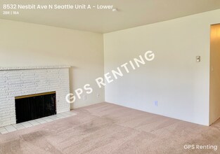 8532 Nesbit Ave N in Seattle, WA - Building Photo - Building Photo