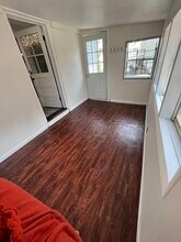 938 Norwest Dr in Norwood, MA - Foto de edificio - Building Photo