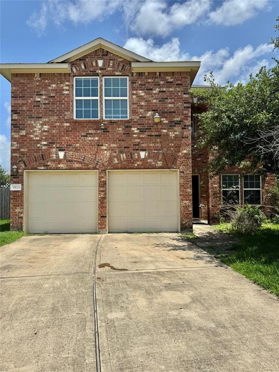 property at 3923 Dogwood Tr