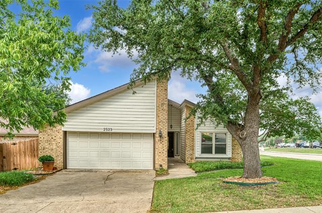 2523 Cattail Ct