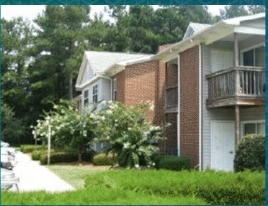 Elm Tree in Clarkton, NC - Foto de edificio