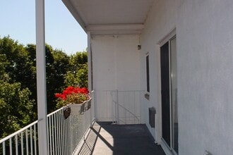 6 Gilson Rd in Quincy, MA - Building Photo - Building Photo