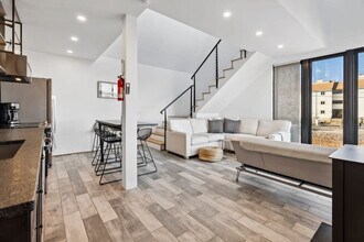 10 Anchor St in Hampton, NH - Building Photo - Building Photo