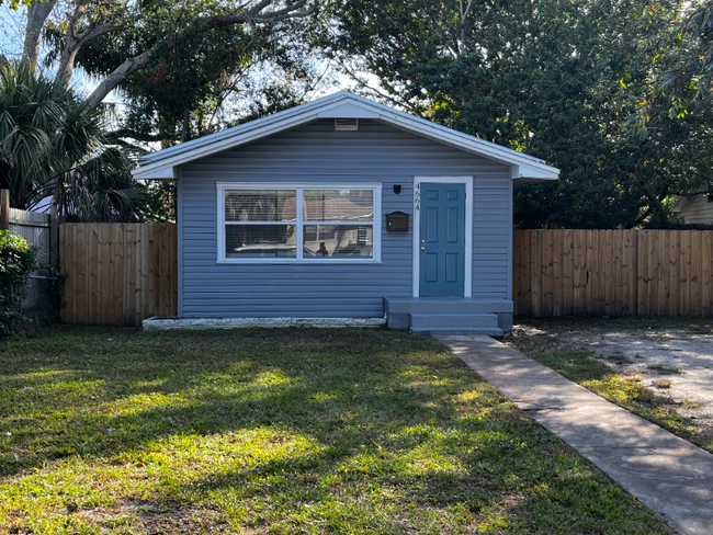 property at 4664 19th Ave S