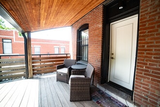1721 Westport Rd, Unit .5 in Kansas City, MO - Foto de edificio - Building Photo